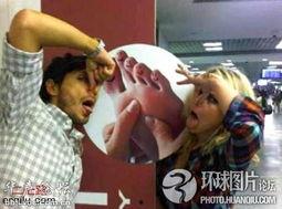 明星借位搞笑照片,趣味照片背后的欢乐故事